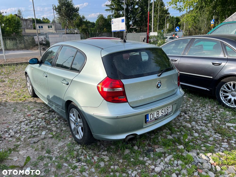 BMW Seria 1 118i - 5