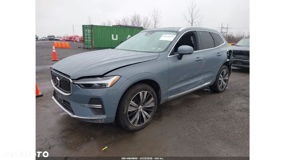 Volvo XC 60 B5 B AWD Plus Bright - 3