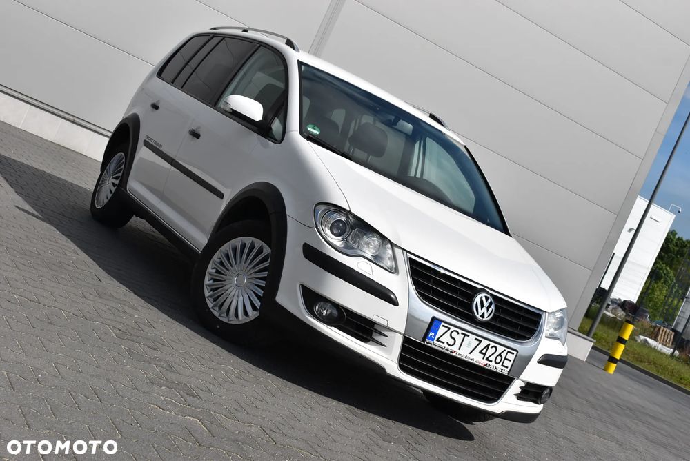 Volkswagen Touran 1.4 TSI Cross - 24