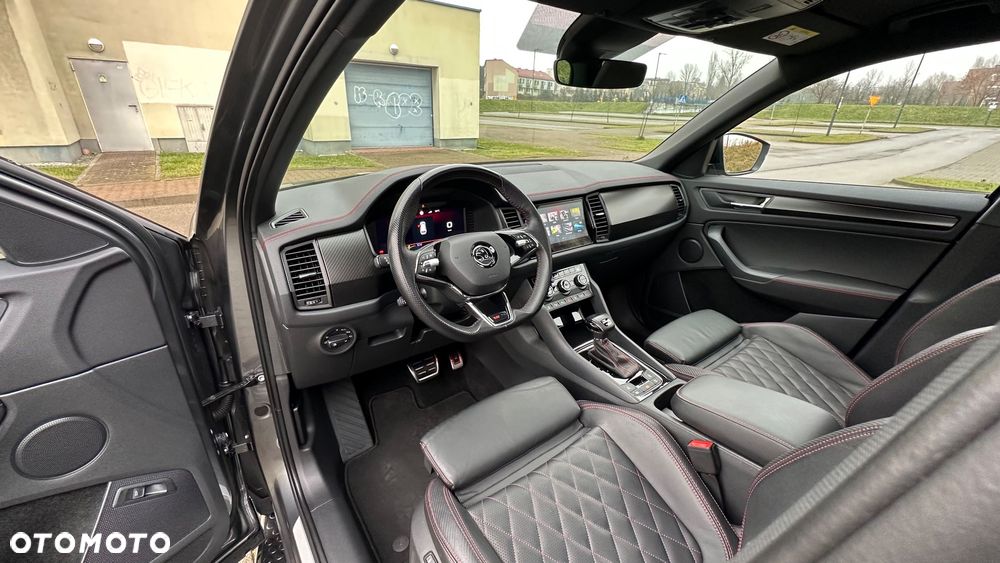 Skoda Kodiaq 2.0 TSI 4x4 DSG RS - 29