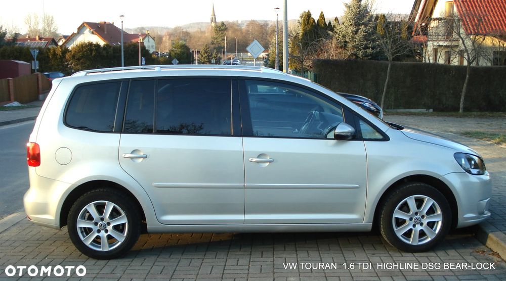 Volkswagen Touran 1.6 TDI DPF BlueMotion Technology DSG Highline - 1