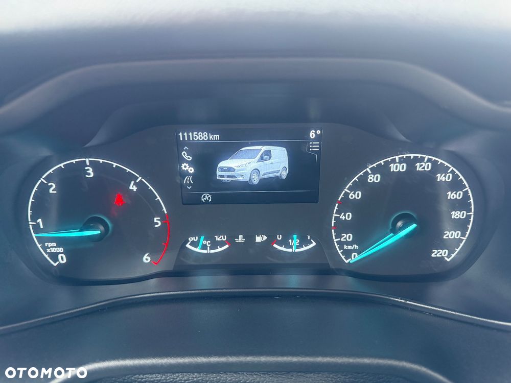 Ford Transit Connect - 8