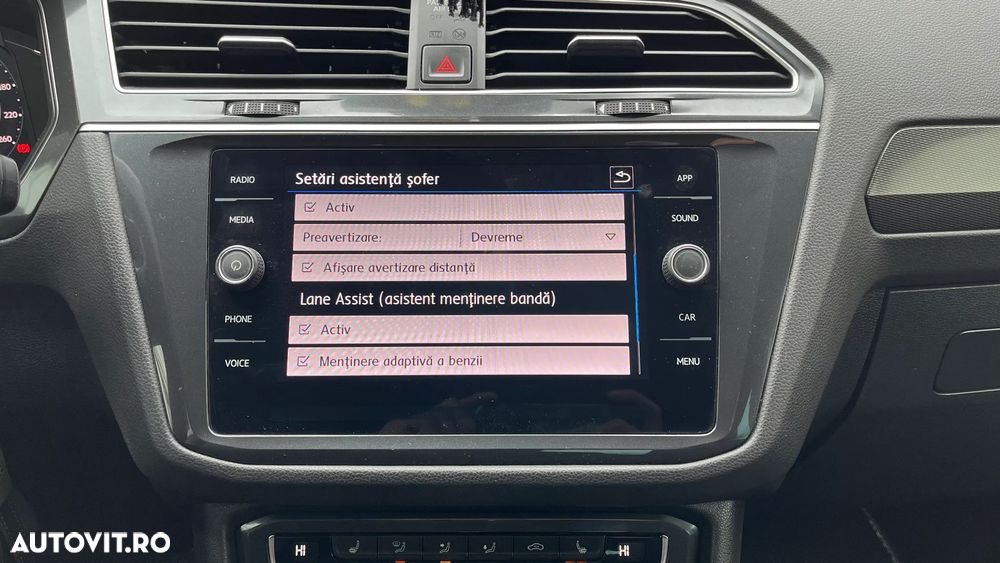 Volkswagen Tiguan - 35