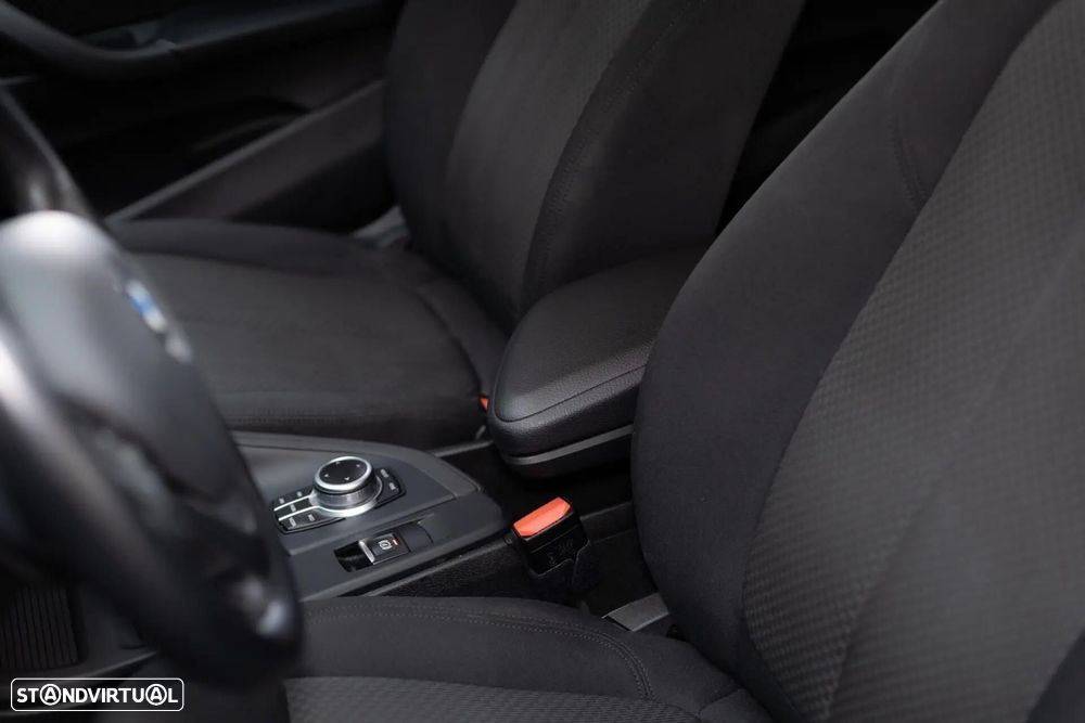 BMW X1 16 d sDrive Advantage Auto - 42