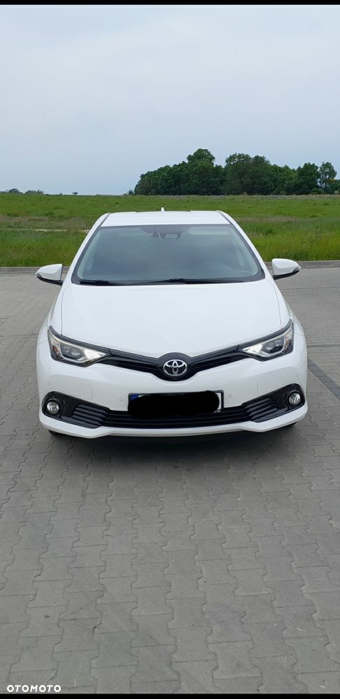 Toyota Auris 1.6 Prestige - 8