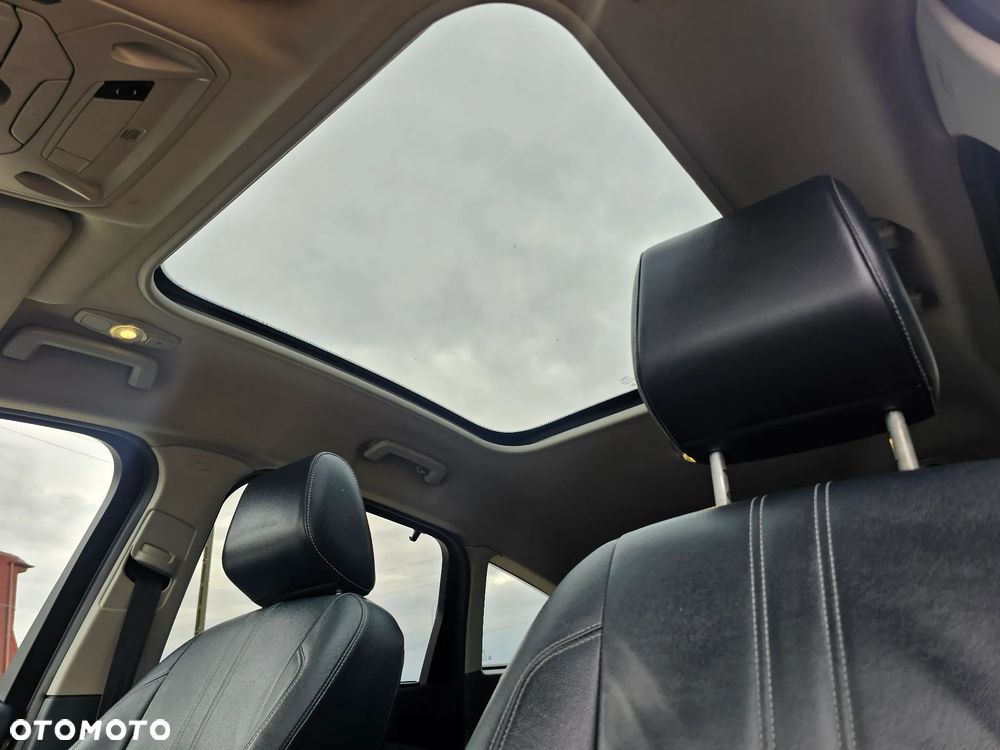 Ford C-MAX 1.6 TDCi Start-Stop-System Titanium - 9