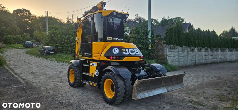 JCB HYDRADIG - 6
