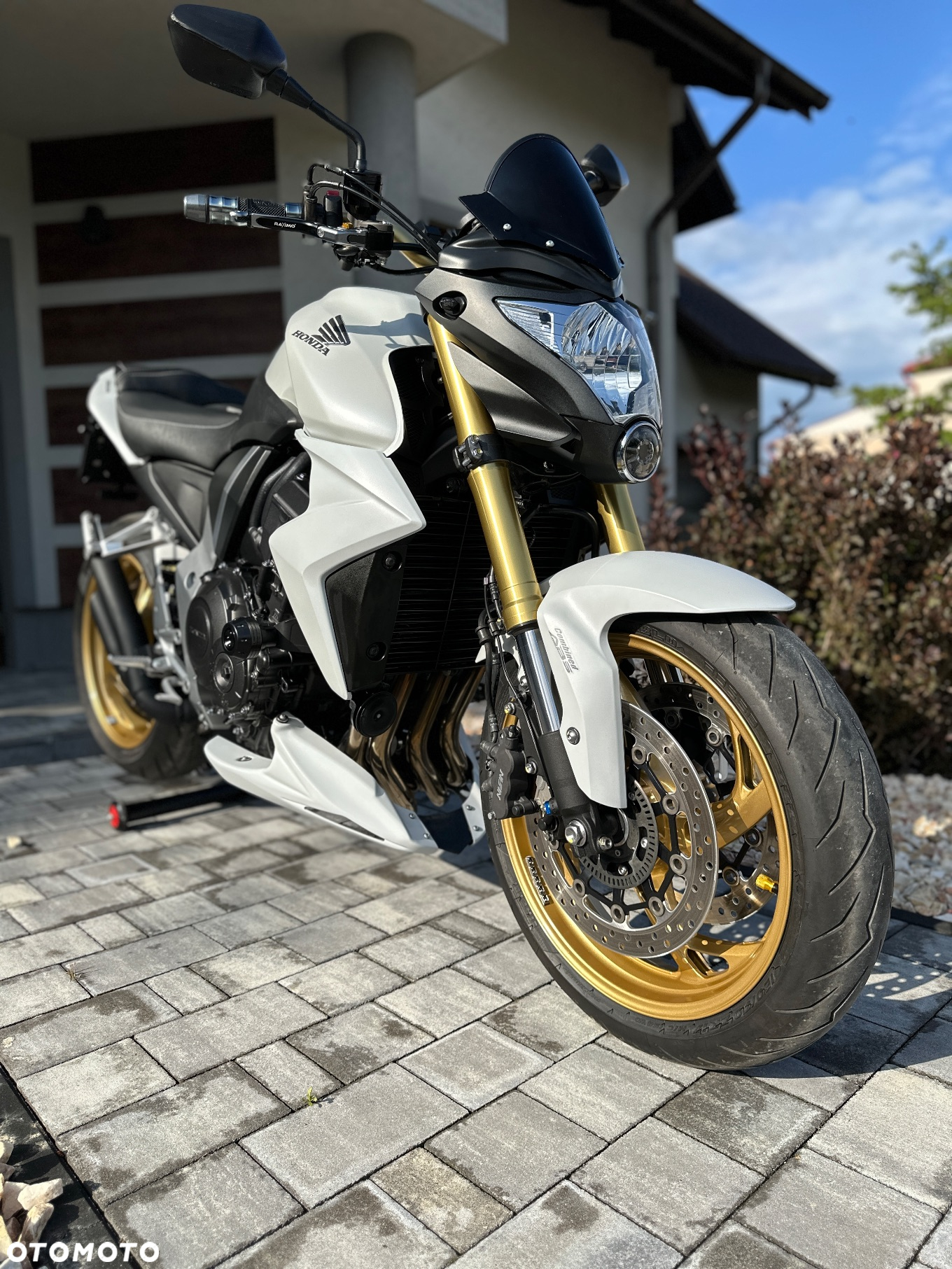 Honda CB - 18