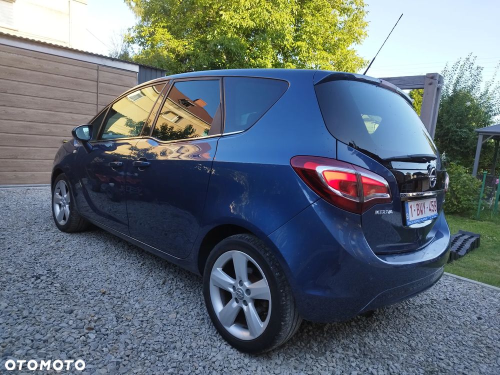 Opel Meriva - 10