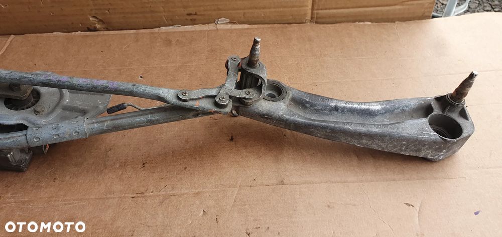Mechanizm wycieraczek przód BMW 3 E39 8360603 - 3