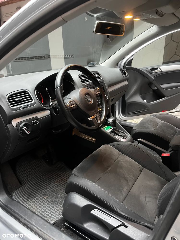 Volkswagen Golf 1.4 TSI Highline DSG - 11