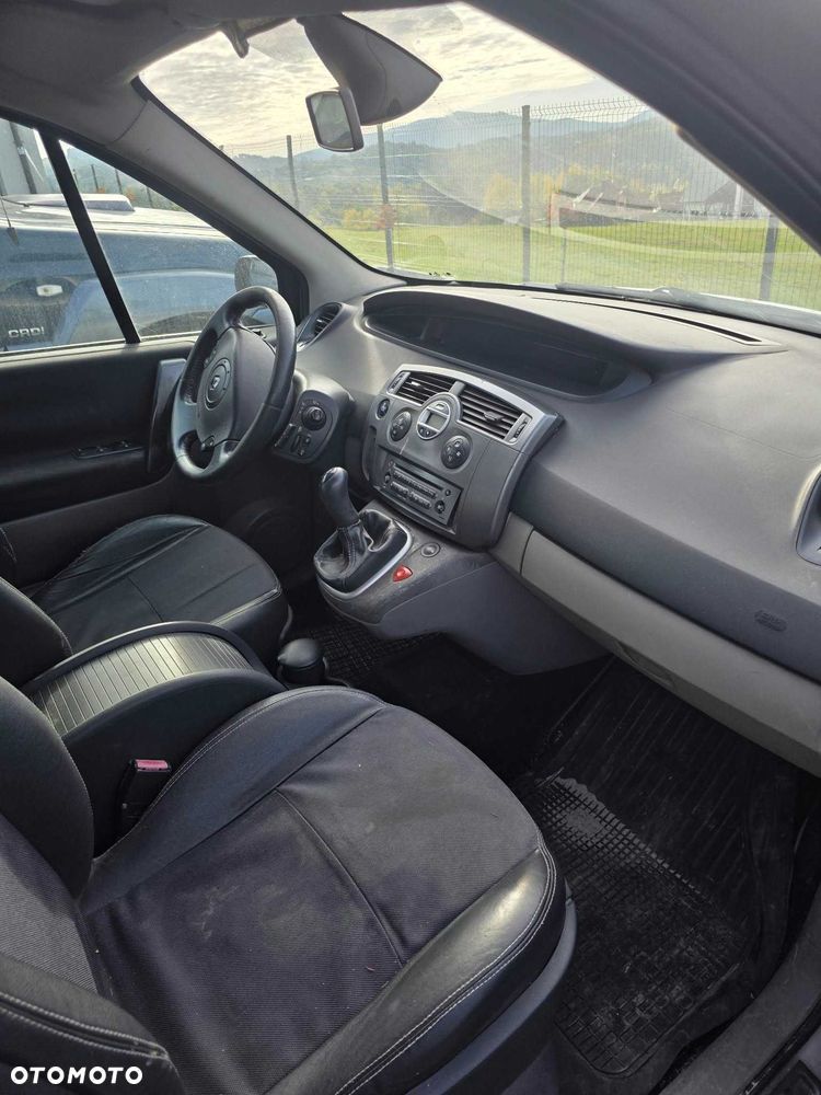 Renault Grand Scenic 2005 photo 5
