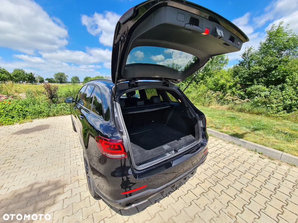 Mercedes-Benz GLC 200 d 4-Matic Business Edition - 27