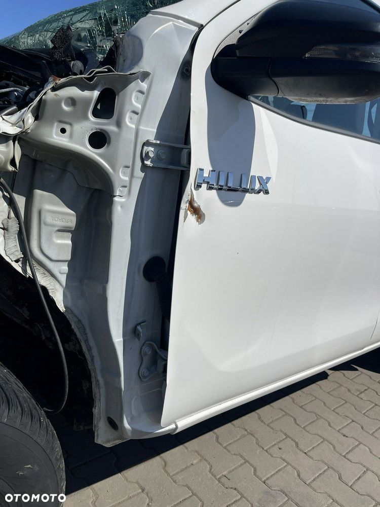 Toyota Hilux 4x4 Double Cab Duty - 7