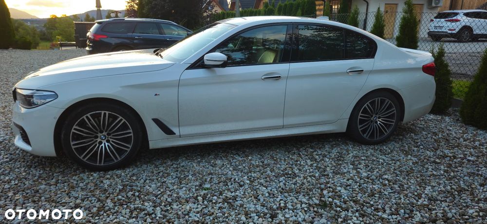 BMW Seria 5 530i xDrive M Sport sport - 4