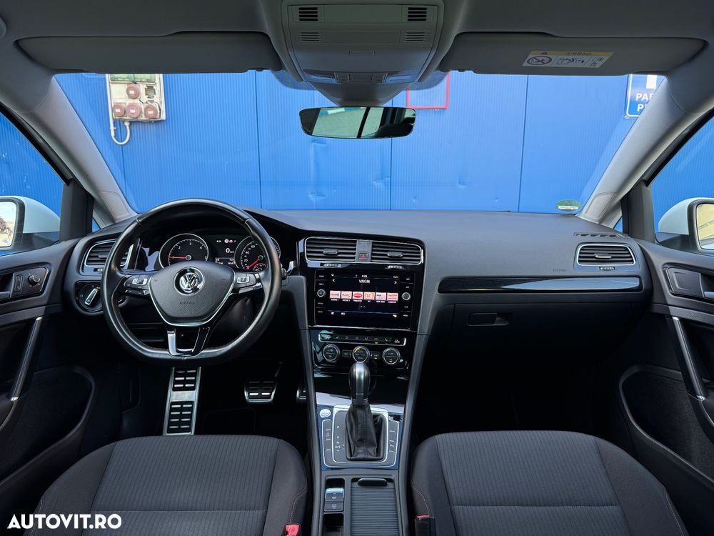 Volkswagen Golf 2.0 TDI DSG Sound - 5