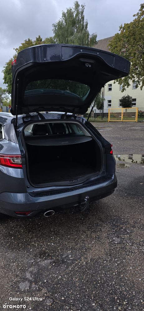 Renault Megane 1.5 dCi Bose EDC - 24