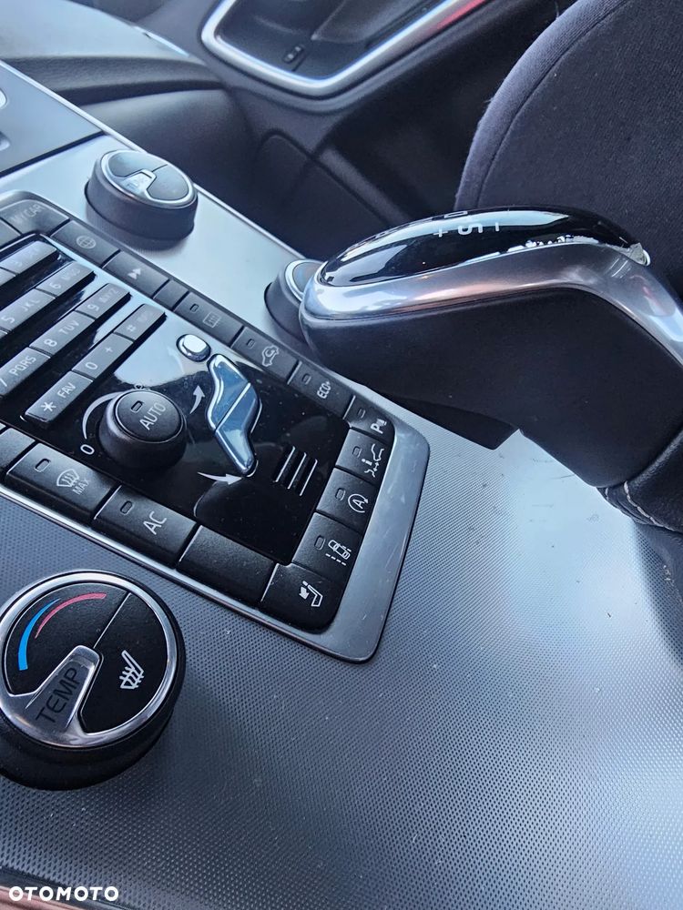 Volvo V60 D4 - 8