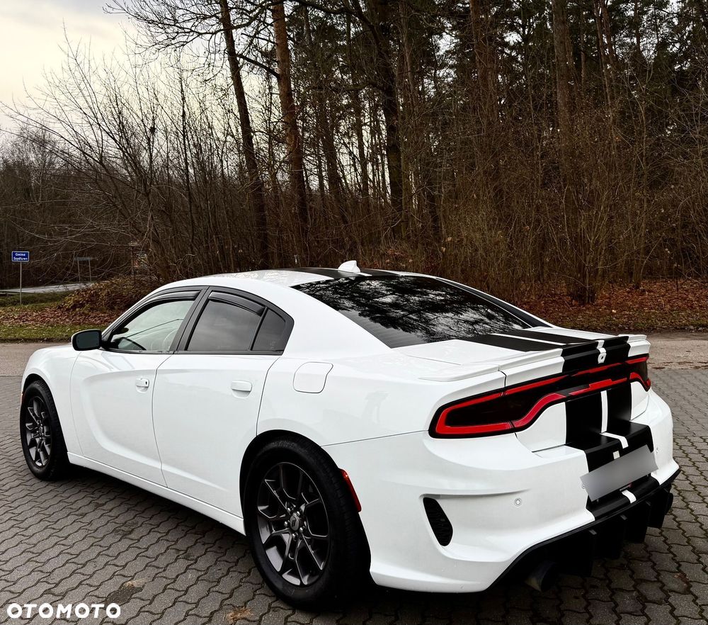 Dodge Charger - 7