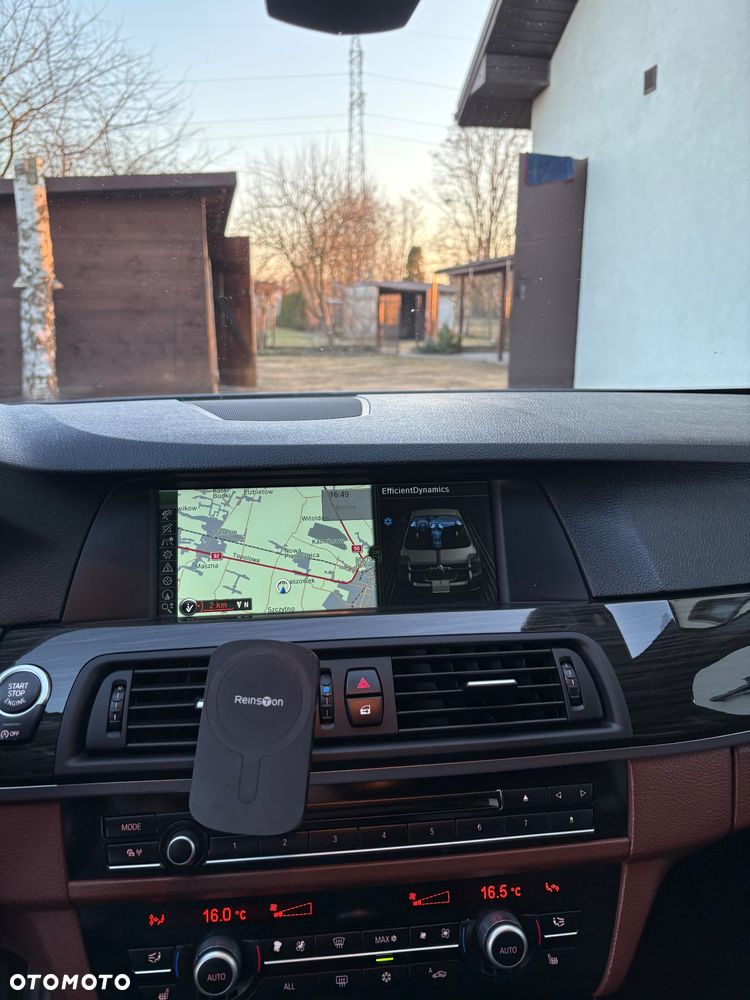BMW Seria 5 525d - 20