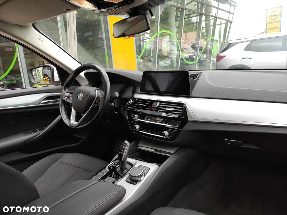 BMW Seria 5 - 11