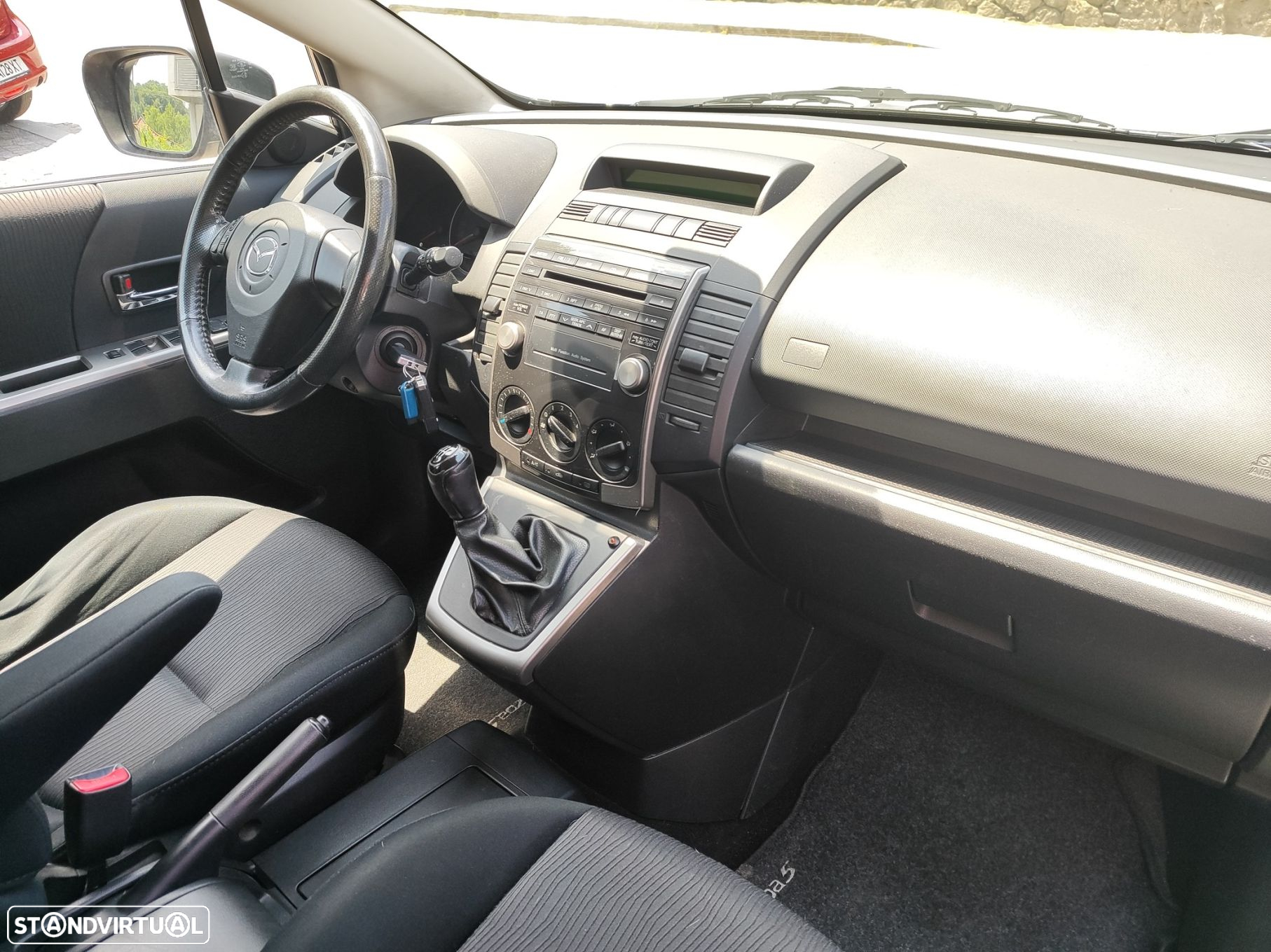 Mazda 5 MZR-CD 2.0 Comfort - 12