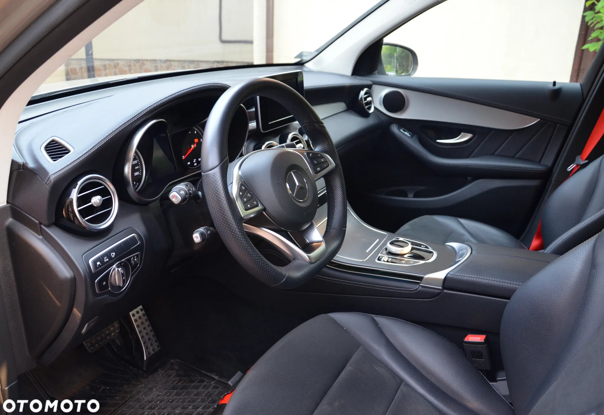 Mercedes-Benz GLC 220 d 4-Matic - 8