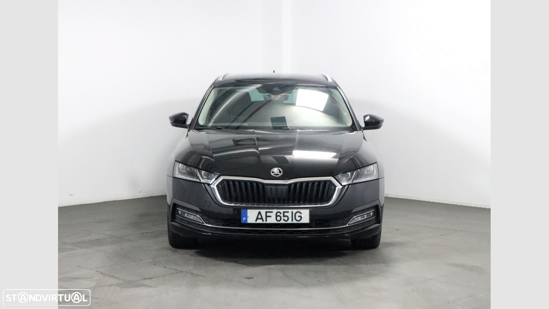 Skoda Octavia 1.4 TSI iV DSG - 2
