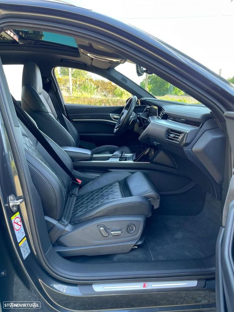 Audi e-tron Sportback 55 quattro S line - 27