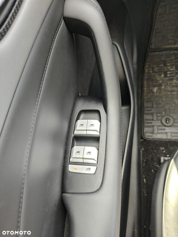 MG S5 EV 64kWh Luxury - 18