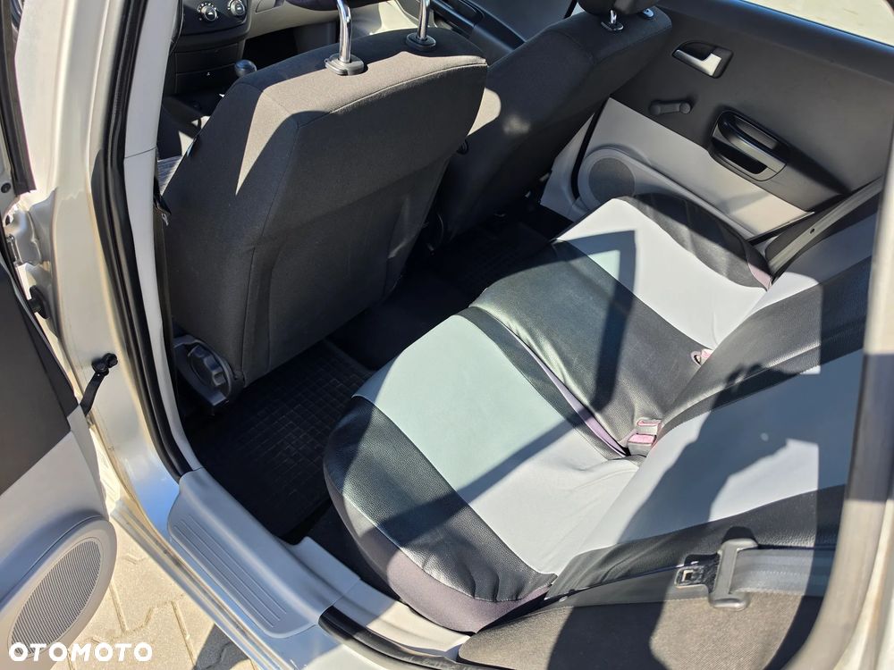 Kia Ceed 1.6 Comfort - 34