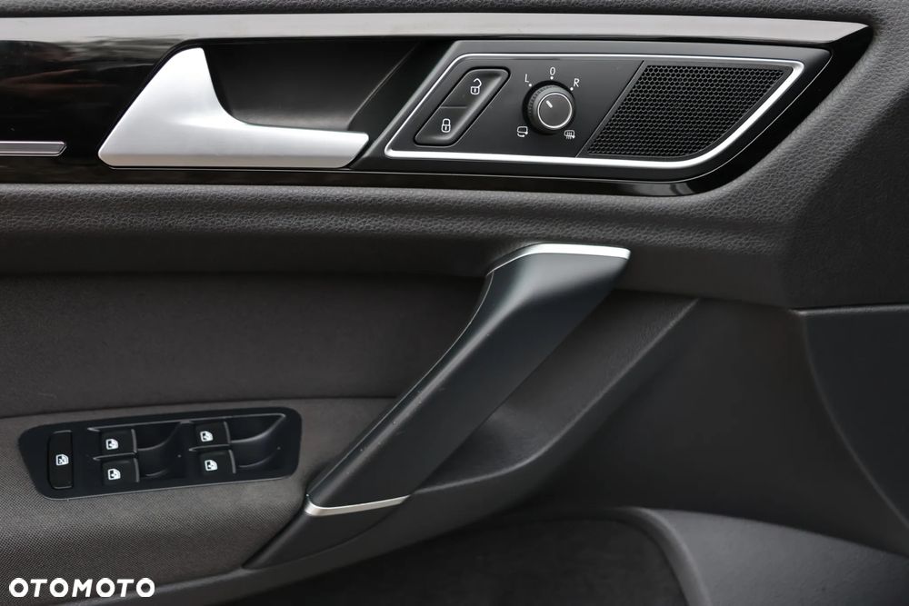 Volkswagen Golf Sportsvan 1.4 TSI (BlueMotion Technology) DSG Highline - 10