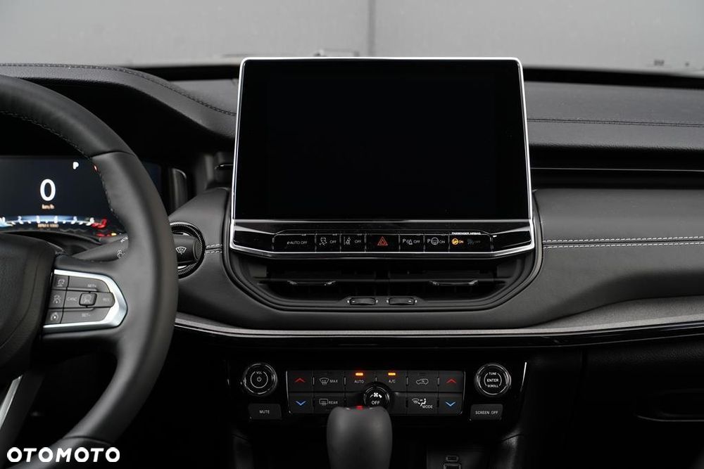 Jeep Compass 1.5 T4 mHEV Summit FWD S&S DCT - 17