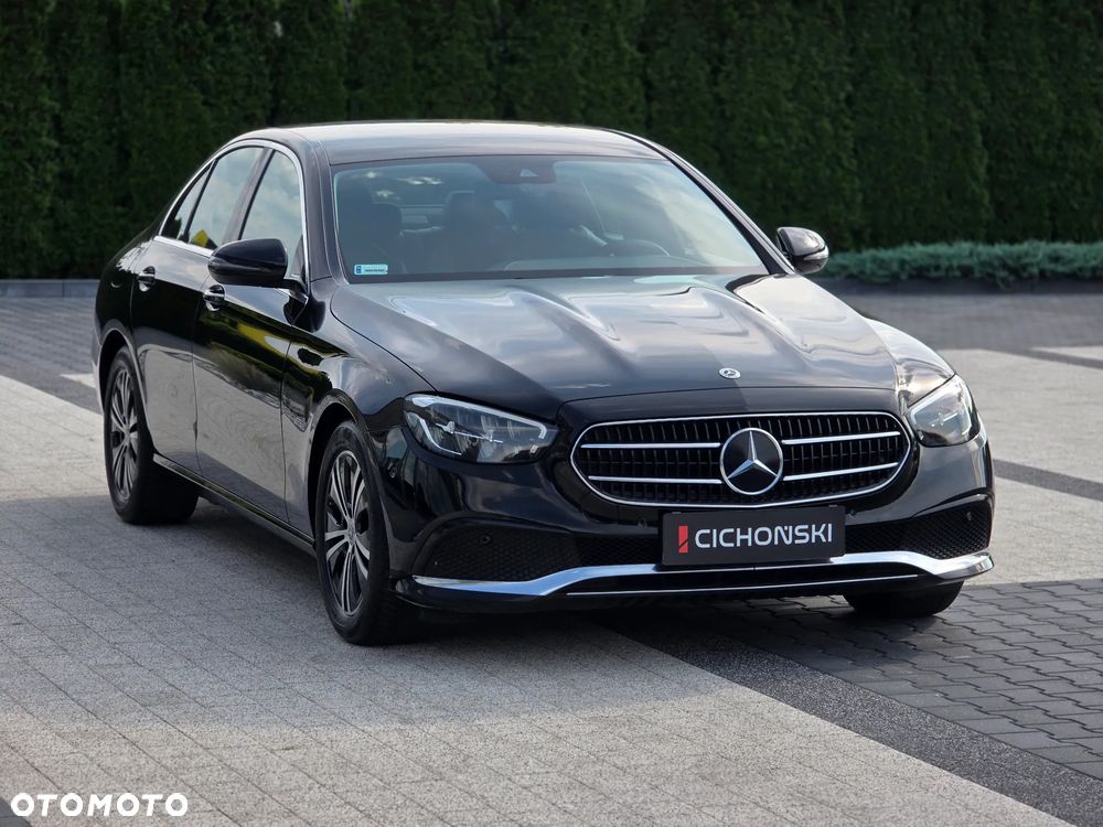 Mercedes-Benz Klasa E 200 d Exclusive - 38
