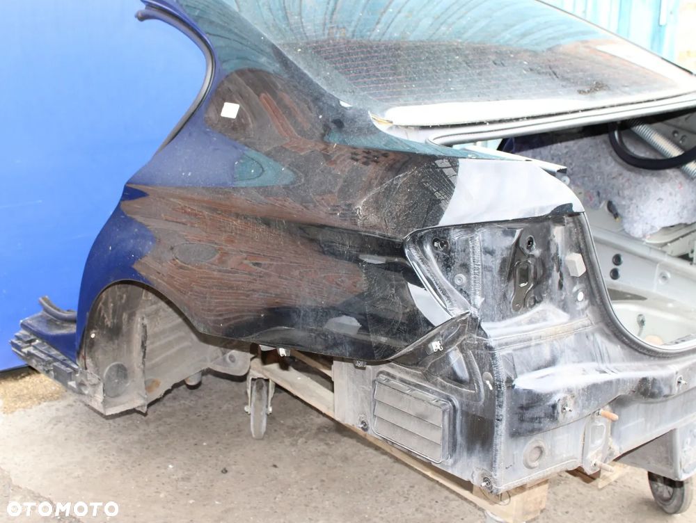 Błotnik tył tylny lewy ćwiartka tylna lewa OE BMW F10 kolor 668 Black 2 - 3