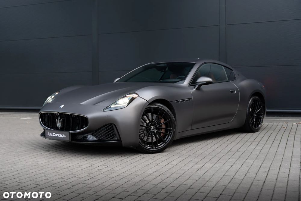 Maserati GranTurismo Modena - 7