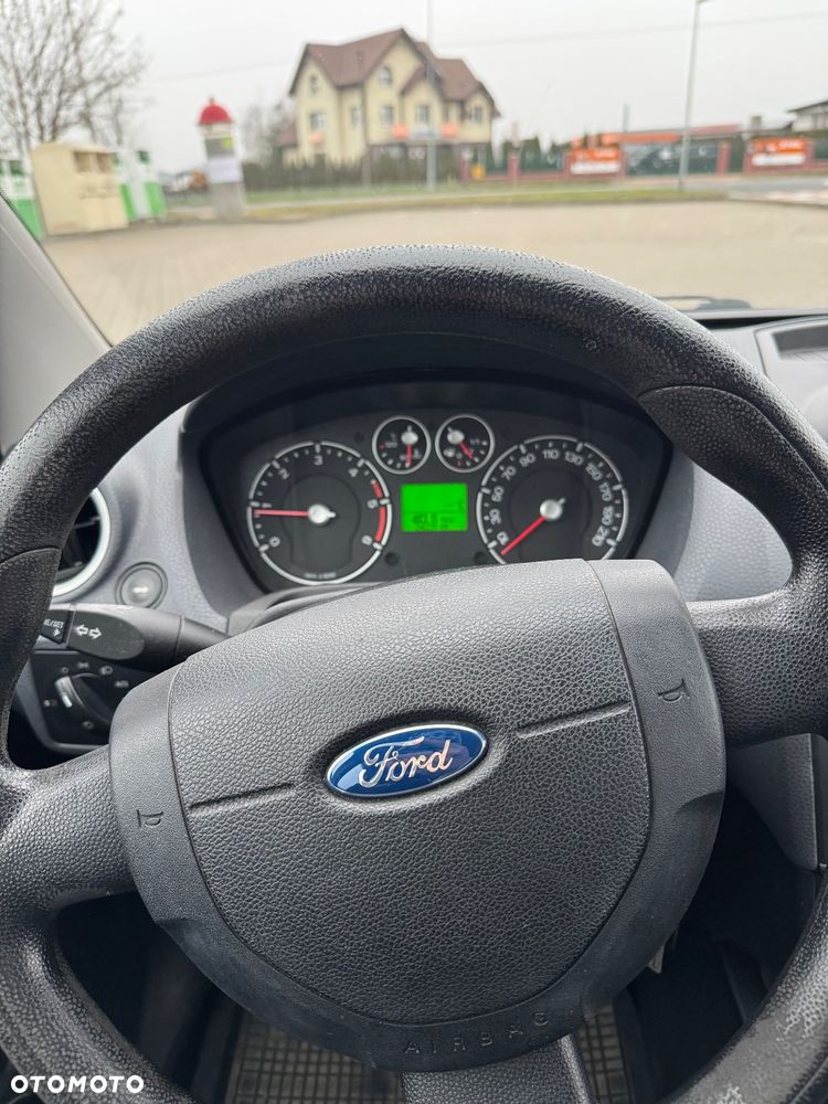 Ford Fiesta 1.4 TDCI - 19