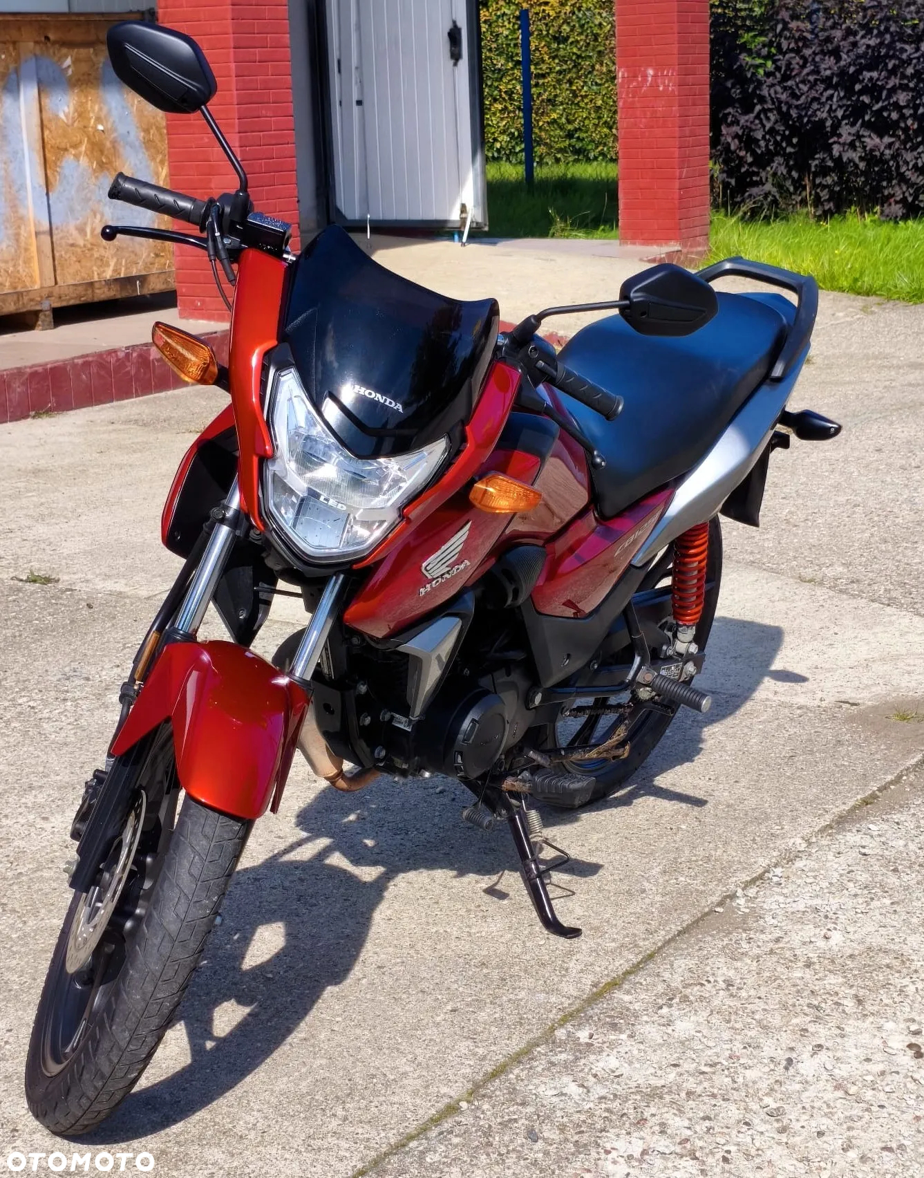 Honda CBF - 4