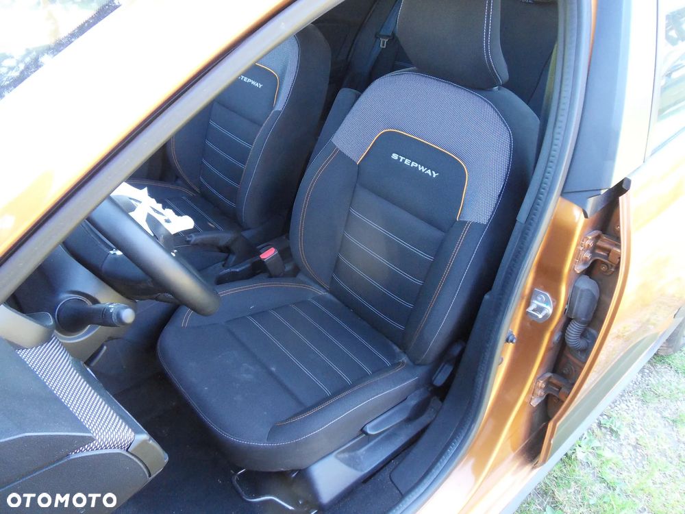 Dacia Sandero Stepway TCe 90 Comfort - 19