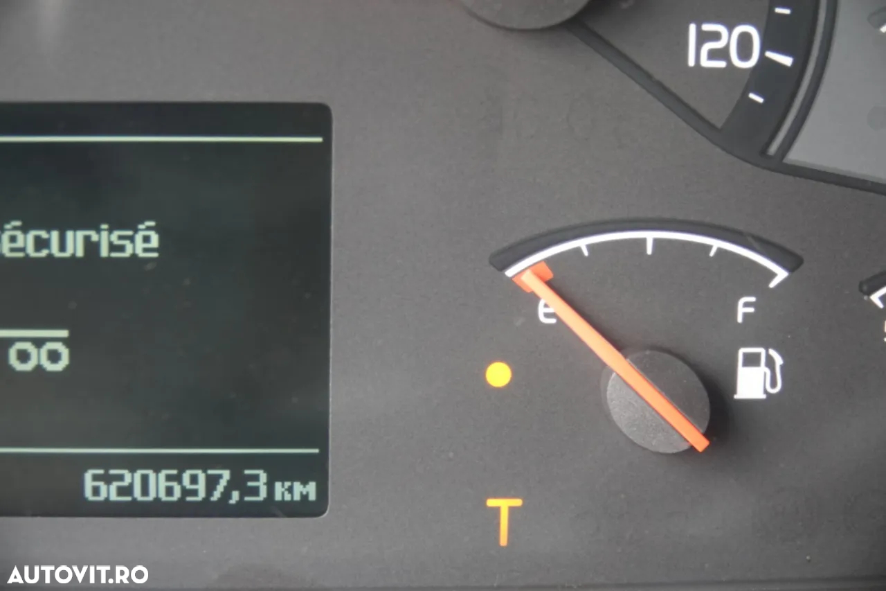 Volvo FM 450 / ADR / HIDRAULICA / GREUTATE: 6900KG / EURO 5 / DUPA CONTRACTUL DE SERVICE - 34