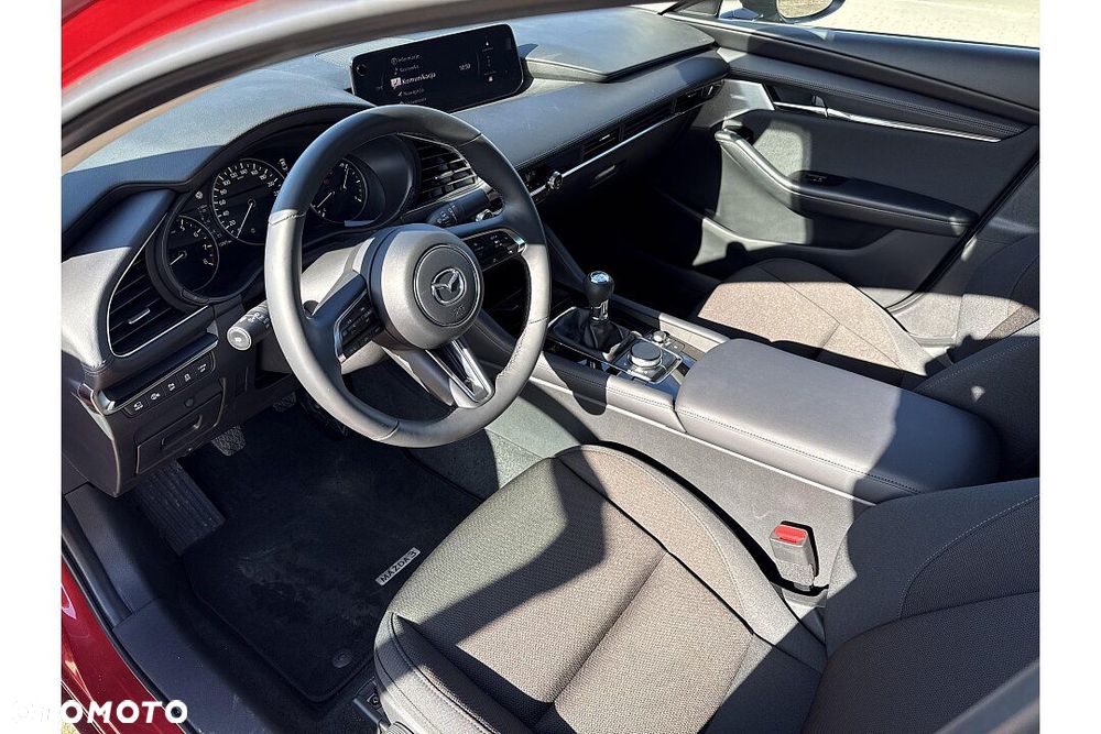 Mazda 3 - 5