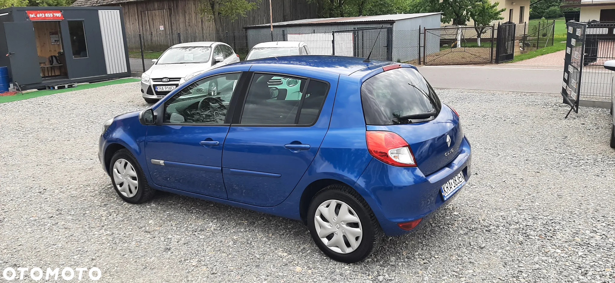 Renault Clio - 11
