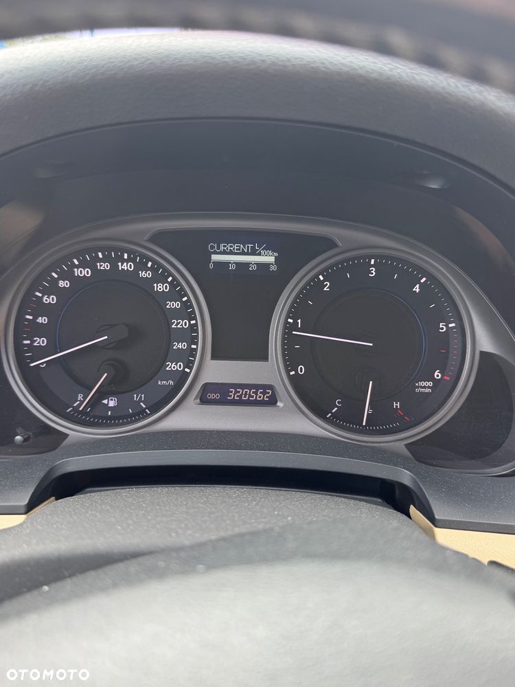Lexus IS 220 D Classic - 12