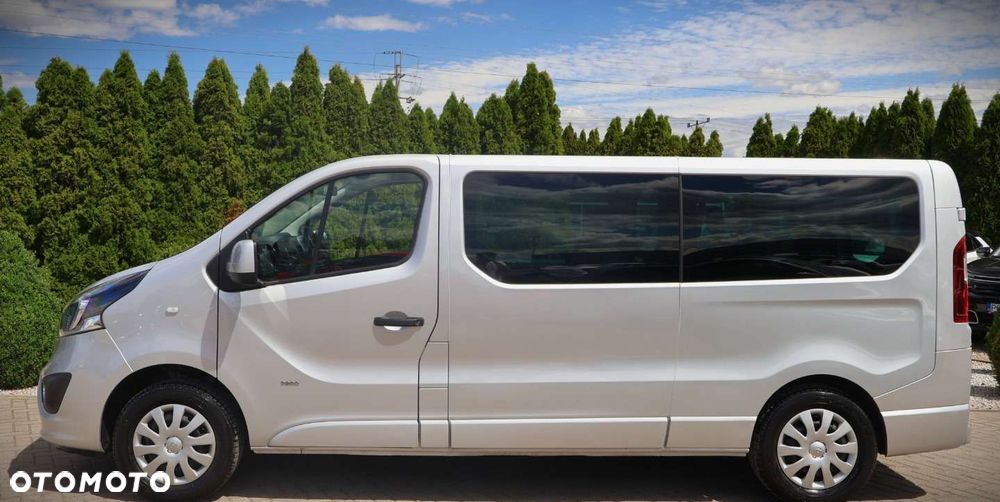 Opel Vivaro - 11