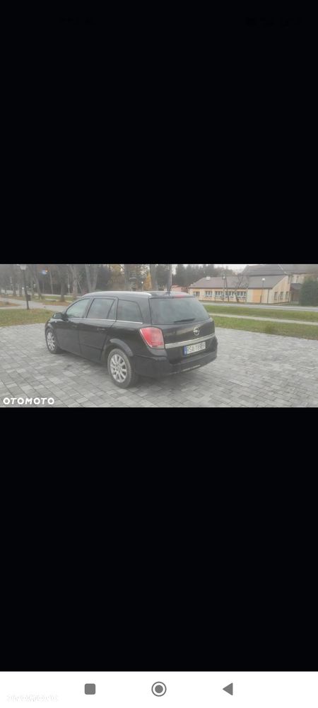 Opel Astra 1.9 CDTI Sport - 2