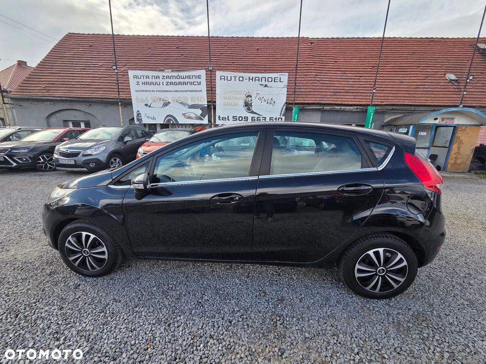 Ford Fiesta 1.6 TDCi DPF Titanium - 6