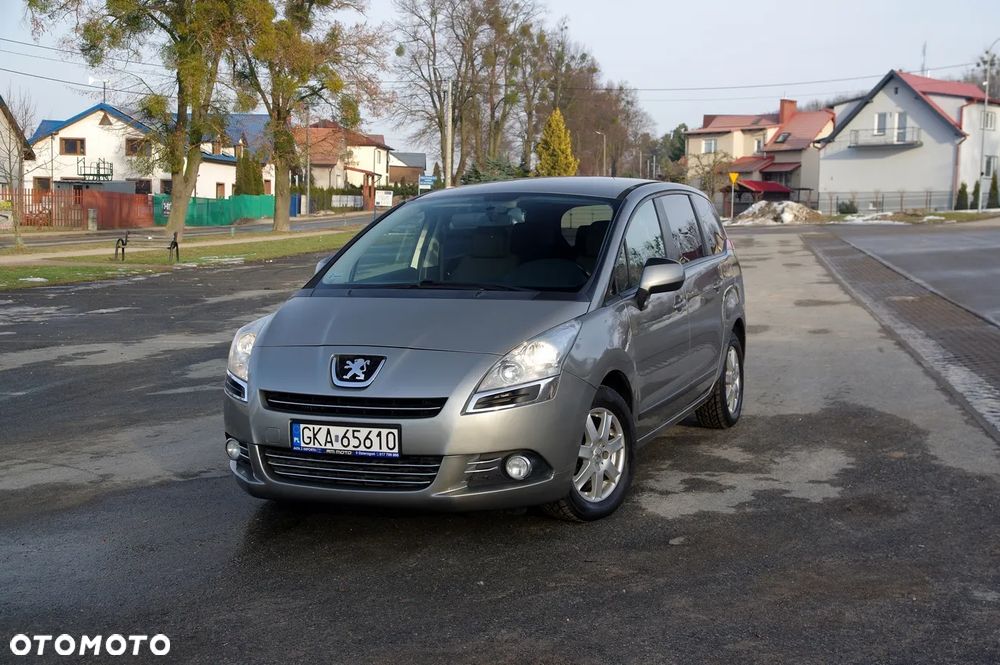 Peugeot 5008 - 9