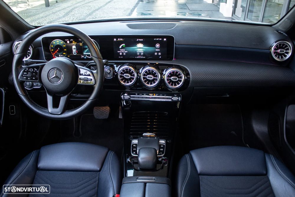 Mercedes-Benz A 180 Limousine d Style Aut. - 37