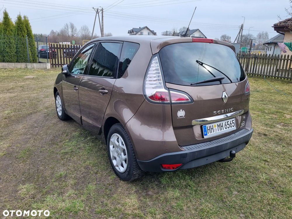 Renault Grand Scenic ENERGY TCe 115 S&S Bose Edition - 4