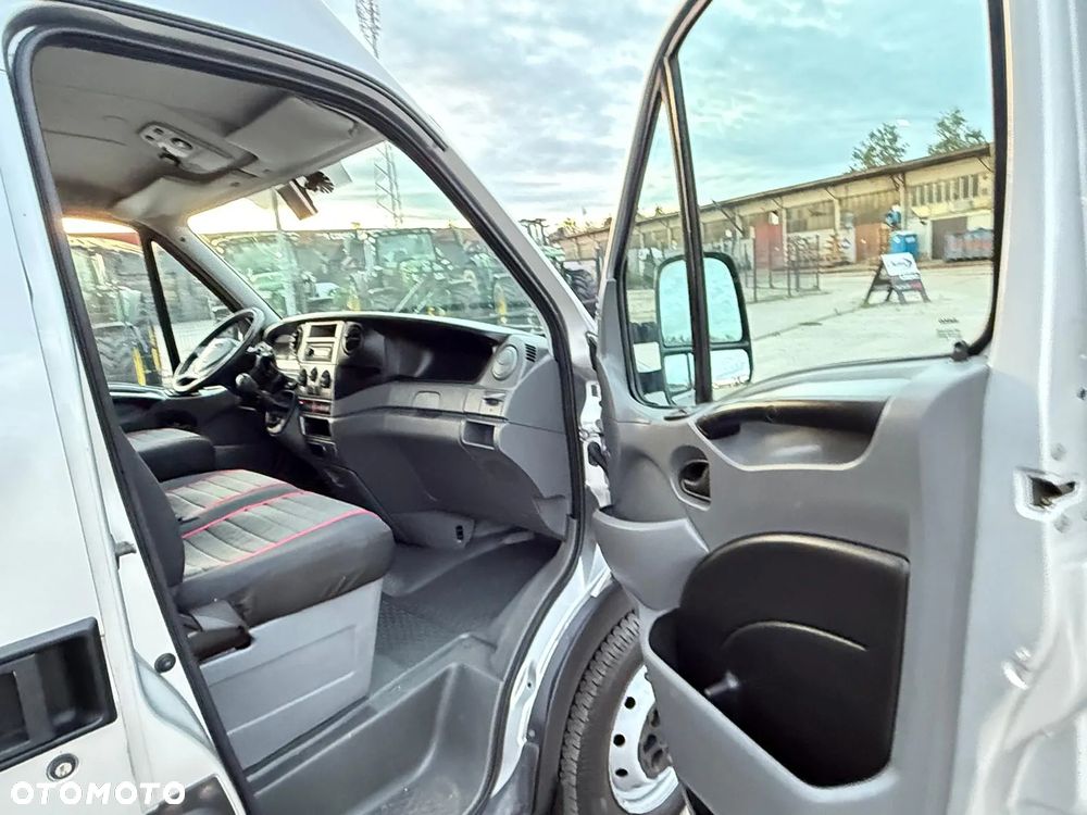 Iveco Daily - 23